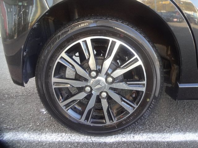 Daihatsu MOVE CUSTOM 2015-04 181367-25