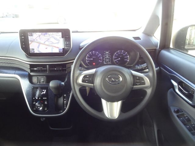 Daihatsu MOVE CUSTOM 2015-04 181367-11