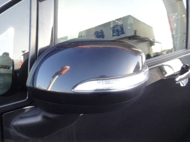 Daihatsu MOVE CUSTOM 2015-04 181367-26
