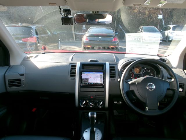 Nissan X-TRAIL 2007-09 184712-11