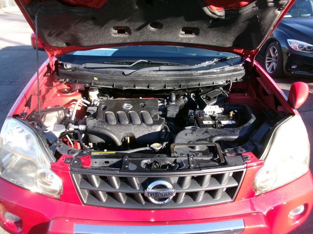 Nissan X-TRAIL 2007-09 184712-6