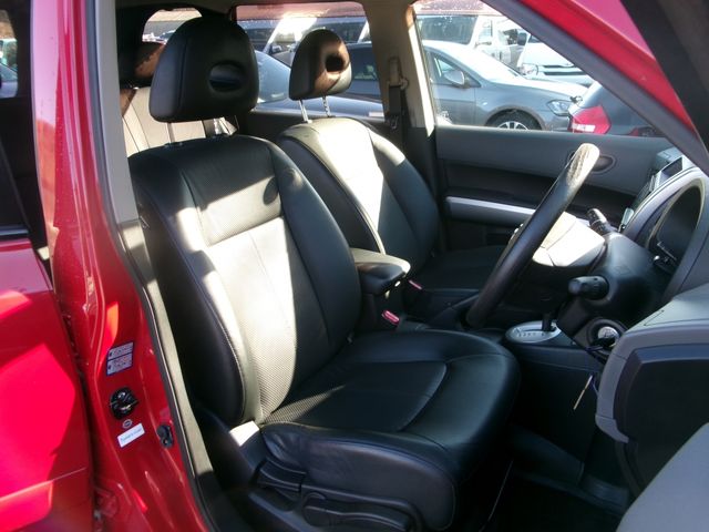 Nissan X-TRAIL 2007-09 184712-12
