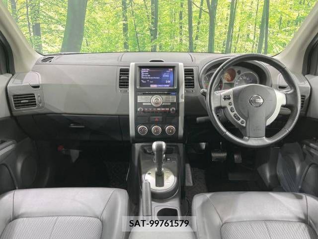 Nissan X-TRAIL 2009-09 256084-1