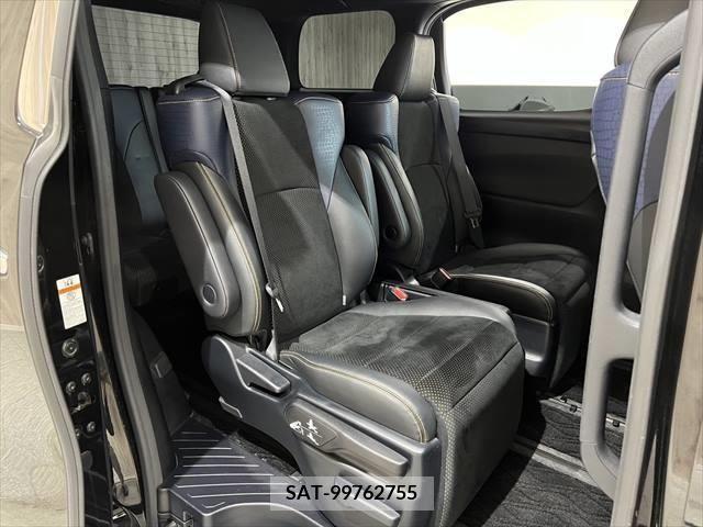 Toyota VELLFIRE 2017-02 299373-9