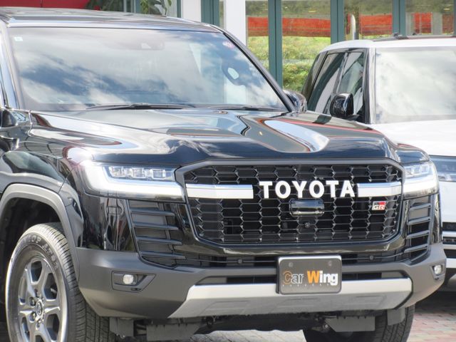 Toyota LAND CRUISER 2023-09 8870-4