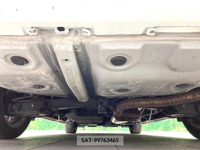 Toyota ALPHARD 2017-06 223809-19