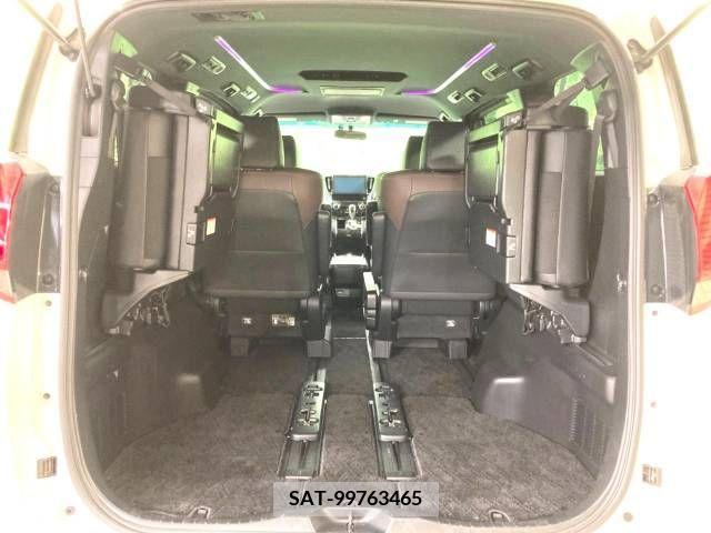 Toyota ALPHARD 2017-06 223809-10