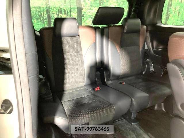 Toyota ALPHARD 2017-06 223809-9