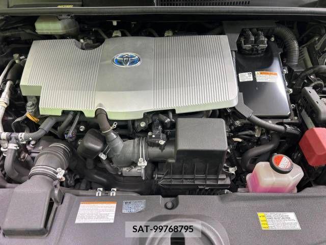 Toyota PRIUS 2015-12 330644-18
