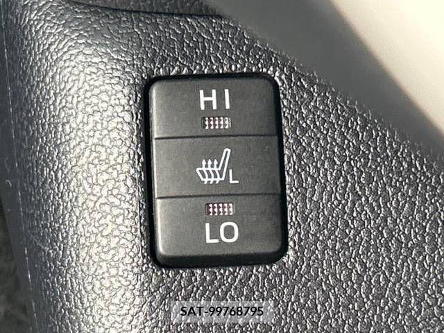 Toyota PRIUS 2015-12 330644-5