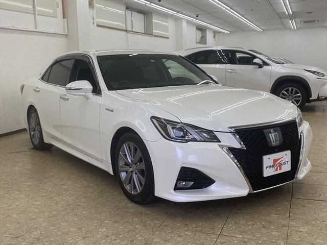 Toyota CROWN SEDAN 2015-10 182017-2