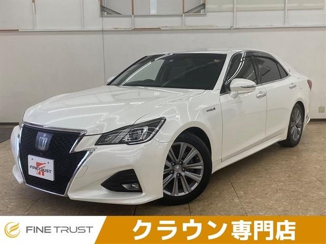 Toyota CROWN SEDAN 2015-10 182017-0