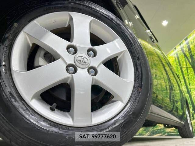Toyota SPADE 2018-04 379209-13