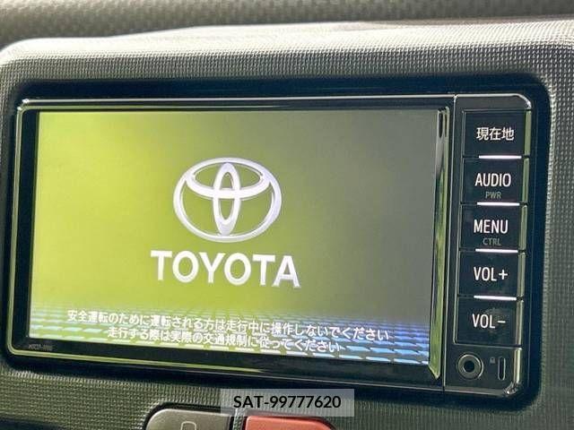 Toyota SPADE 2018-04 379209-3