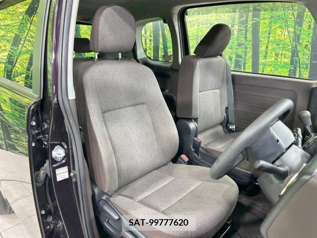 Toyota SPADE 2018-04 379209-8