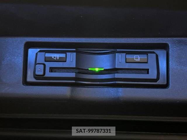 Toyota HARRIER 2018-06 271210-7