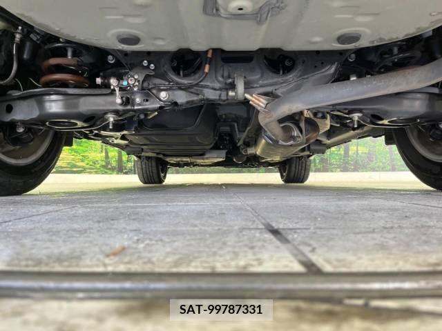 Toyota HARRIER 2018-06 271210-19