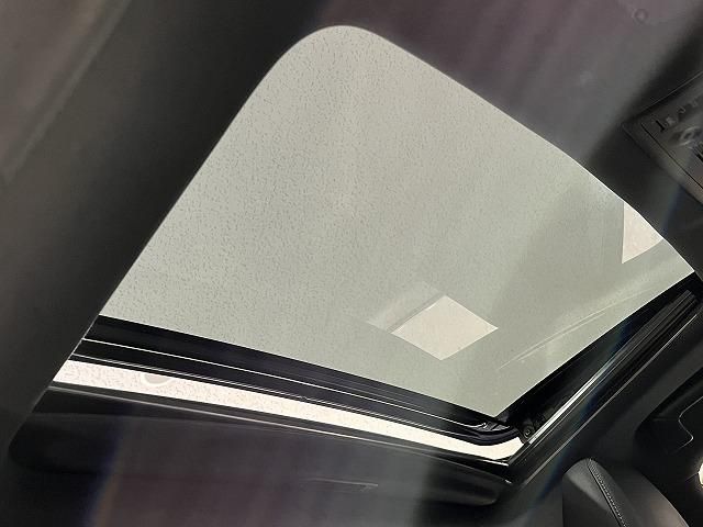 Lexus IS 2015-09 184844-14