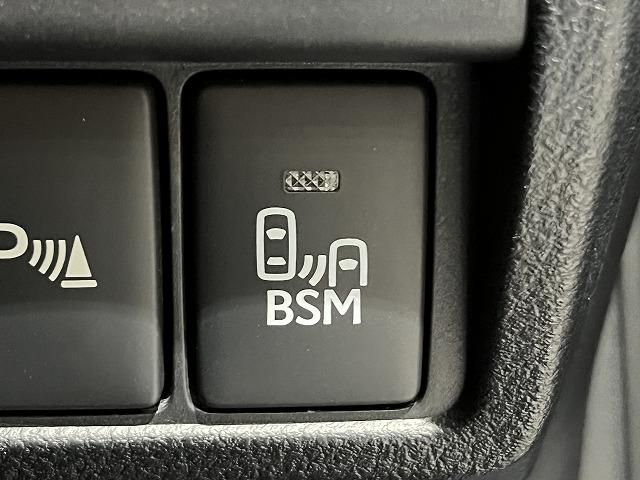 Lexus IS 2015-09 184844-16