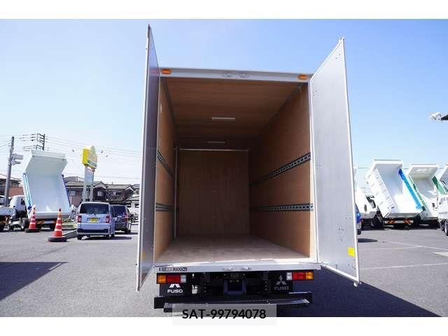 Mitsubishi CANTER 2023-04 294447-19