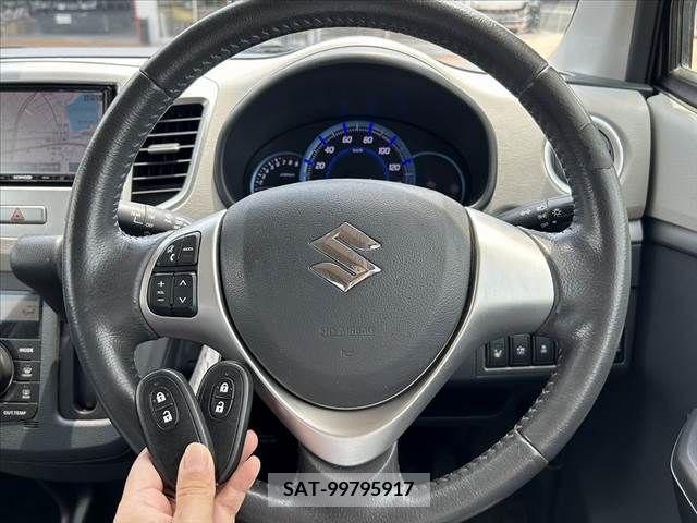 Suzuki WAGON R 2015-01 311845-4