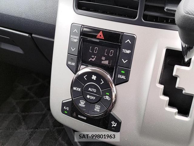 Toyota NOAH 2012-03 321332-13