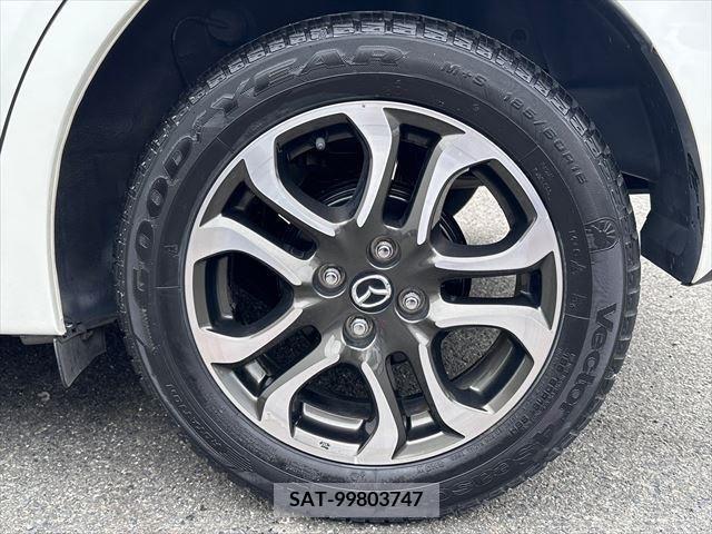 Mazda DEMIO 2015-04 267681-17