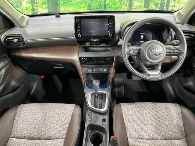Toyota YARIS CROSS 2021-12 16721-1