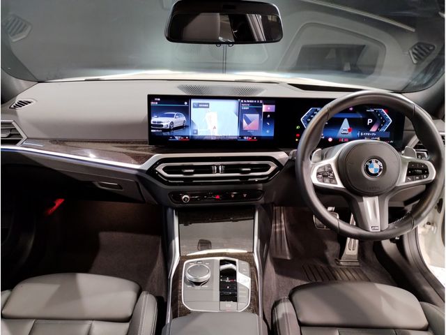 Bmw 3 SERIES 2022-11 15132-1