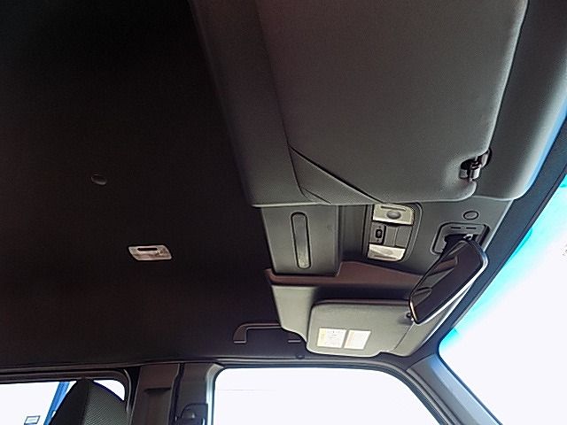 Honda N-VAN 2018-08 23775-19