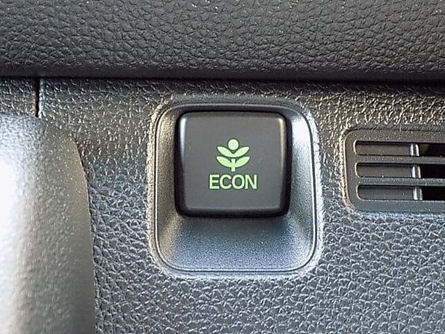Honda N-VAN 2018-08 23775-15