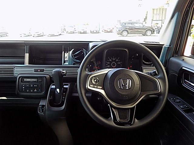 Honda N-VAN 2018-08 23775-1