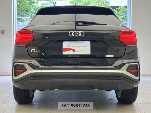 Audi Q2 2022-06 318007-3