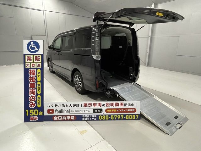 Toyota VOXY 2015-09 3607-0
