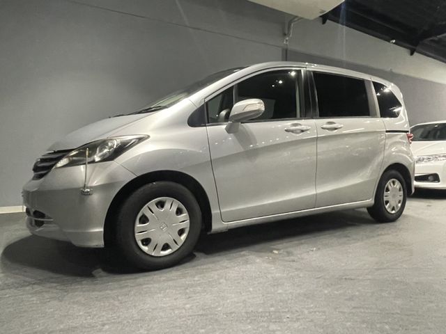 Honda FREED 2011-03 196518-2