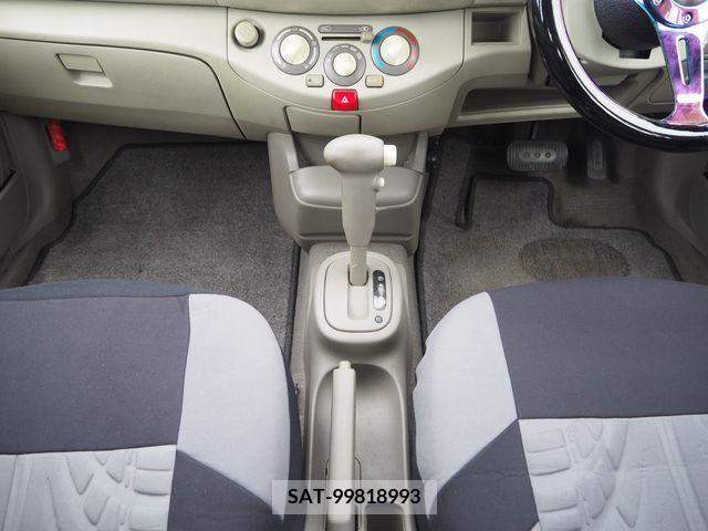 Nissan MARCH 2002-10 340775-17