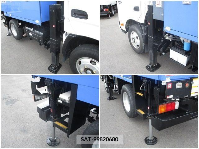 Hino DUTRO 2019-08 335360-15