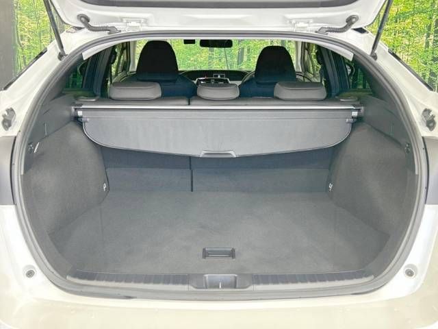 Toyota PRIUS 2020-01 10633-10