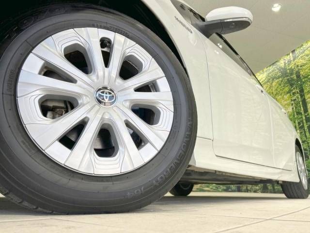 Toyota PRIUS 2020-01 10633-13