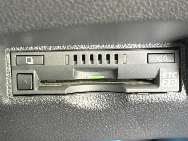 Toyota PRIUS 2020-01 10633-6
