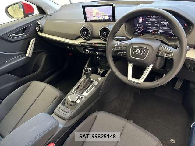 Audi Q2 2024-01 345426-8