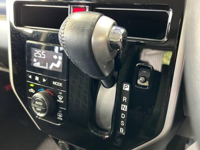 Toyota ROOMY 2017-05 15442-19