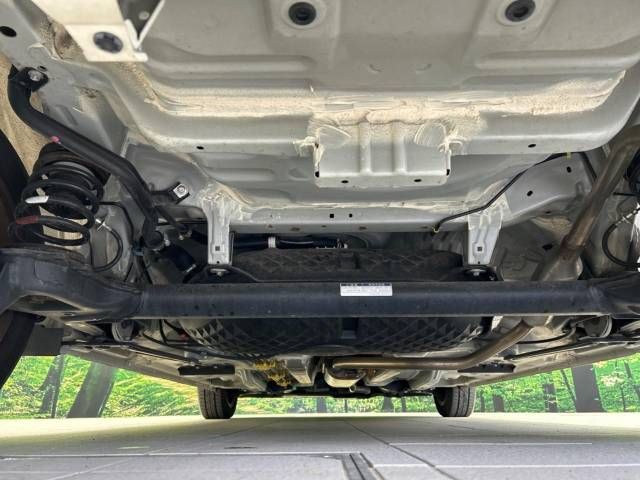 Toyota ROOMY 2017-05 15442-18
