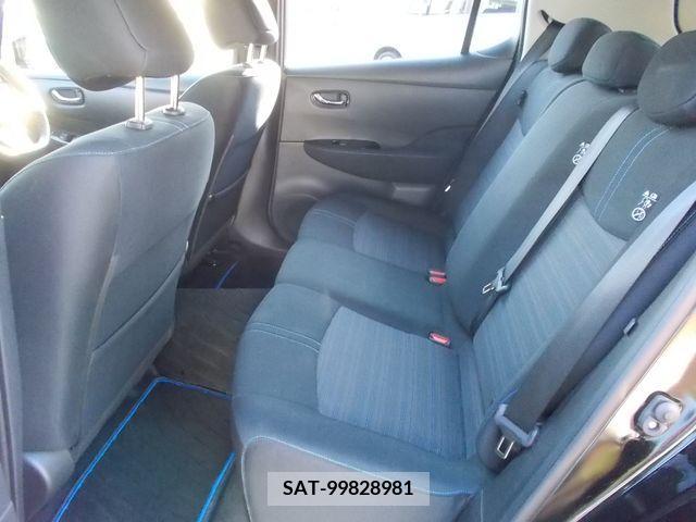 Nissan LEAF 2019-12 352892-25