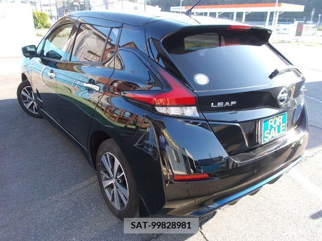 Nissan LEAF 2019-12 352892-2
