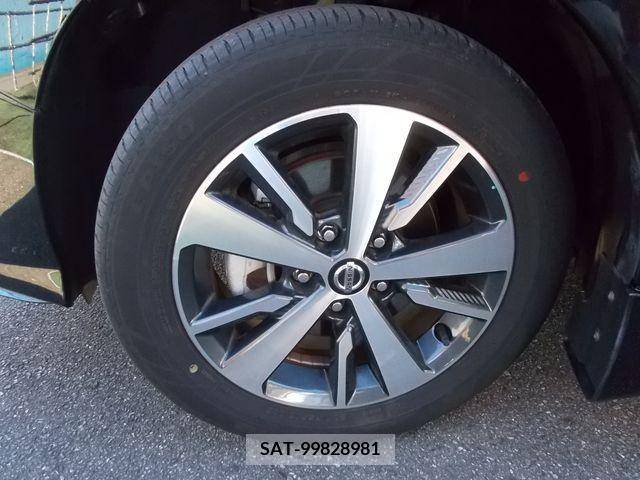 Nissan LEAF 2019-12 352892-28