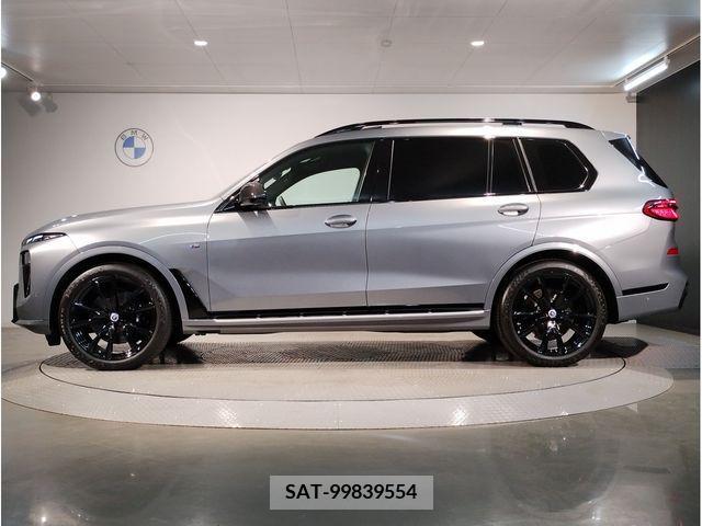 Bmw X7 2023-07 318210-1
