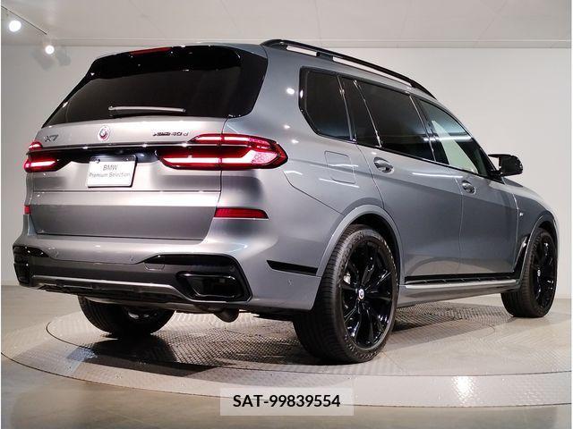 Bmw X7 2023-07 318210-4