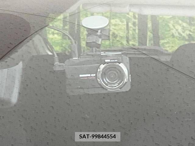 Nissan NOTE 2017-07 365334-6