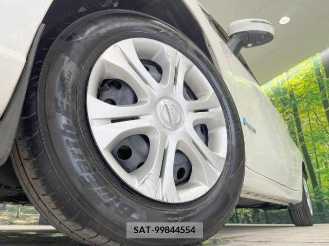 Nissan NOTE 2017-07 365334-13